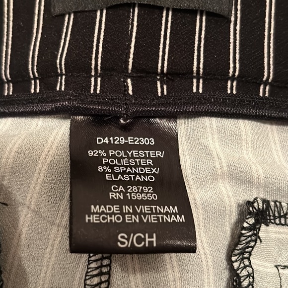 Hilary Ridley Women’s Dress Pants White Stripe on Black Size S/CH - Picture 6 of 6
